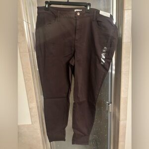 Maurice’s Brown Jeggings size 22w